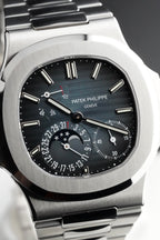 Patek Philippe Nautilus Moonphase 5712/1A-001
