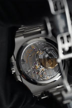 Patek Philippe Nautilus Moonphase 5712/1A-001